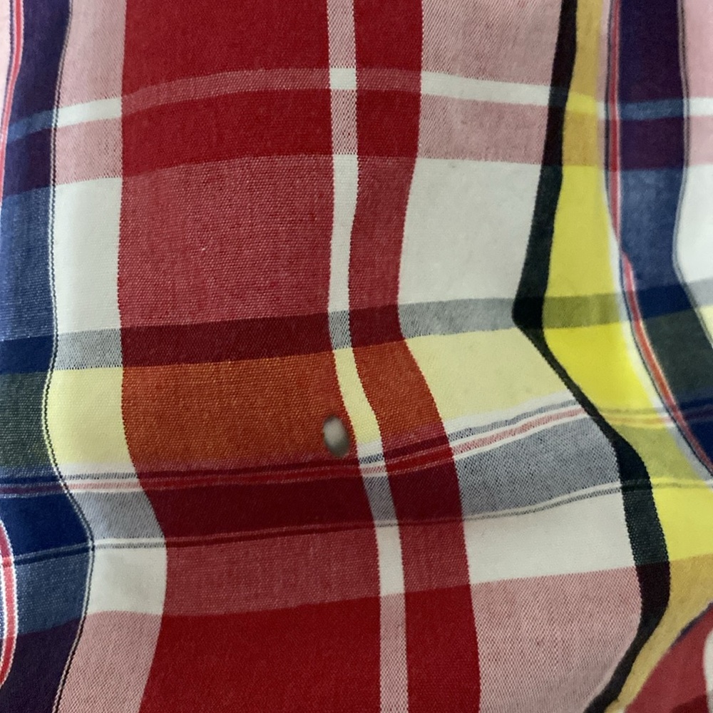 Button down - Picture 2 of 2